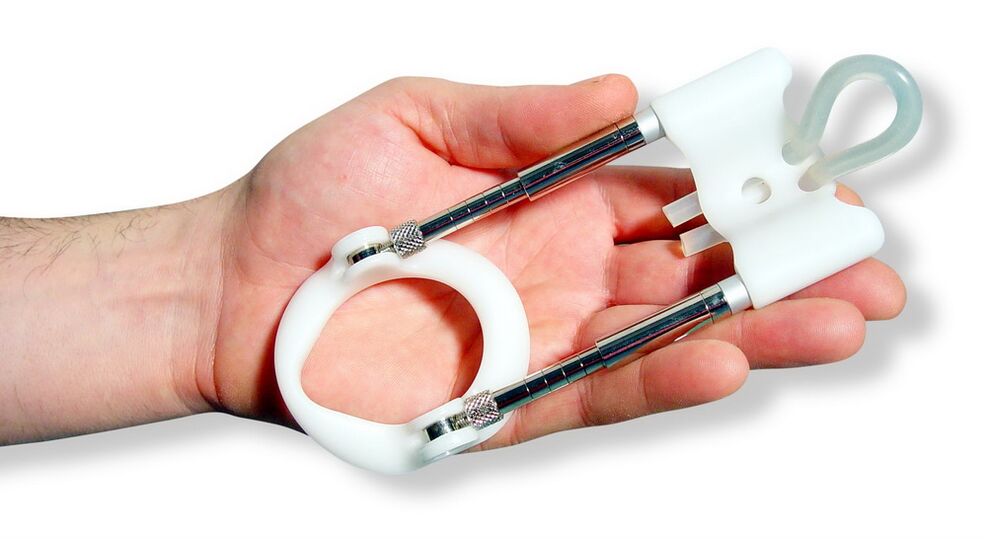 Η επέκταση είναι μια συσκευή που βασίζεται στην αρχή του τεντώματος των ιστών του πέους. 